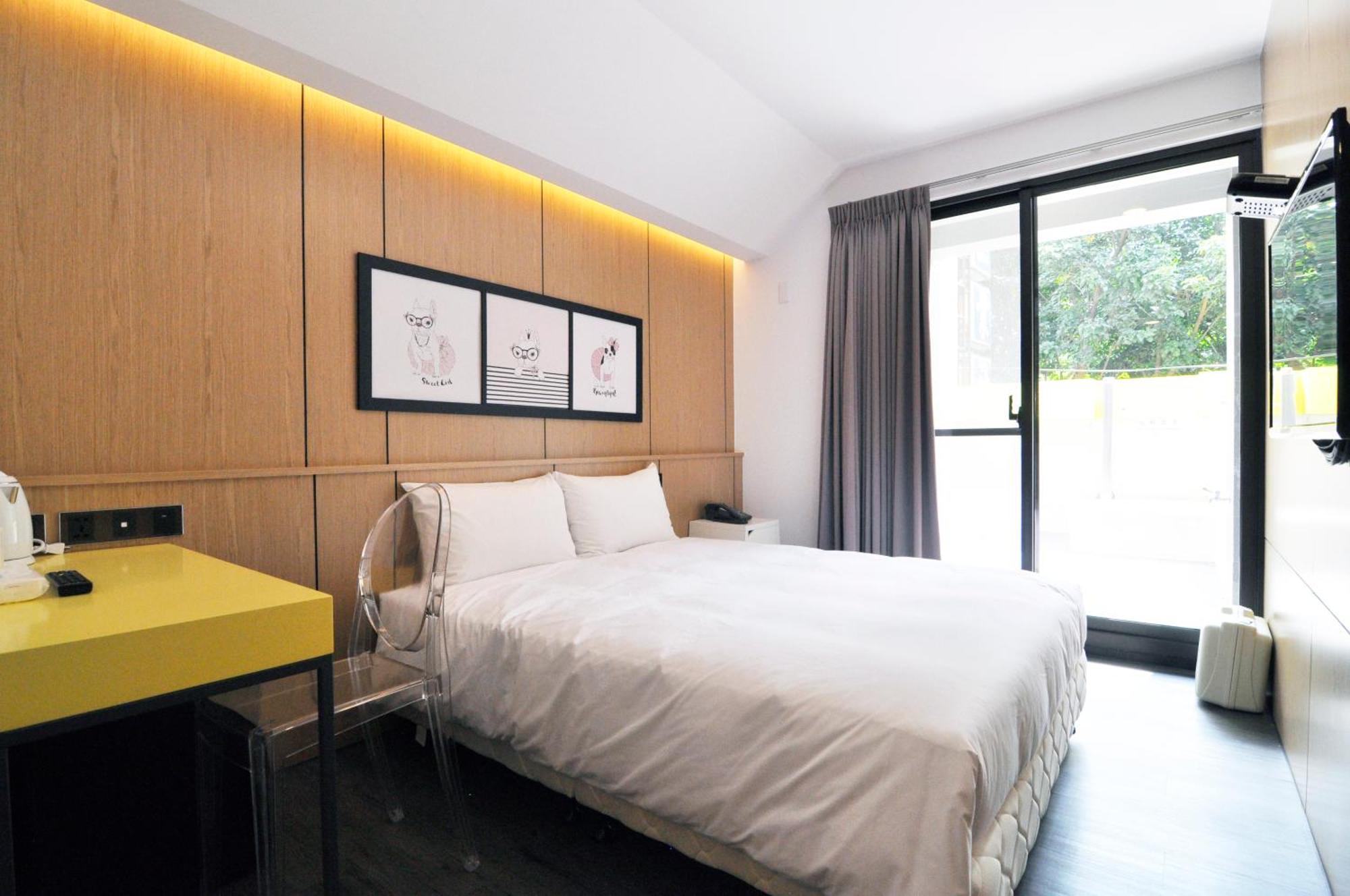Feng Jia 25 Hotel Taichung Exterior foto
